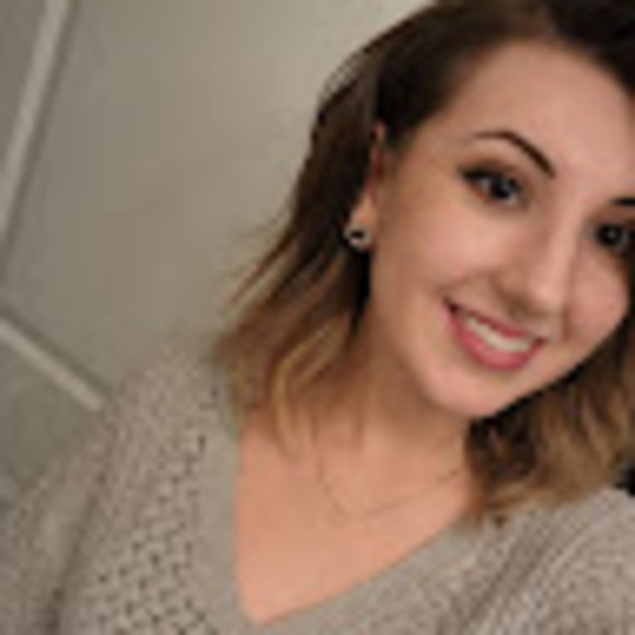 Meet your Posher, Peyton - Picture 1 of 1